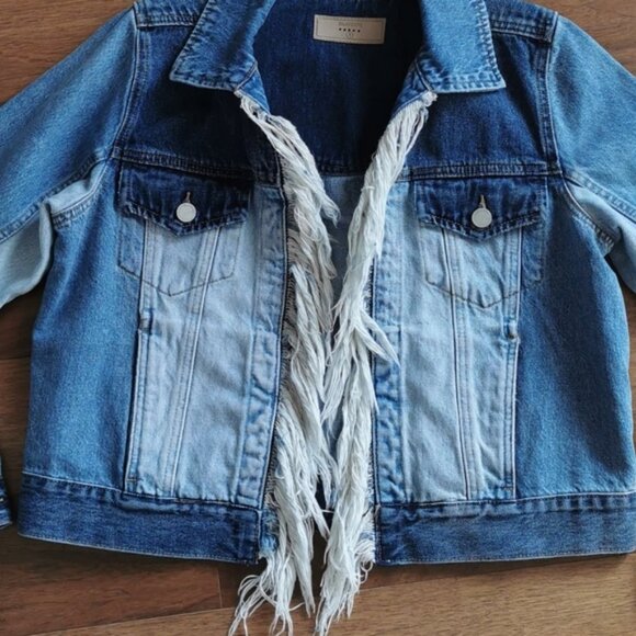 Blank NYC distressed fringe festival denim jacket - Picture 3 of 5